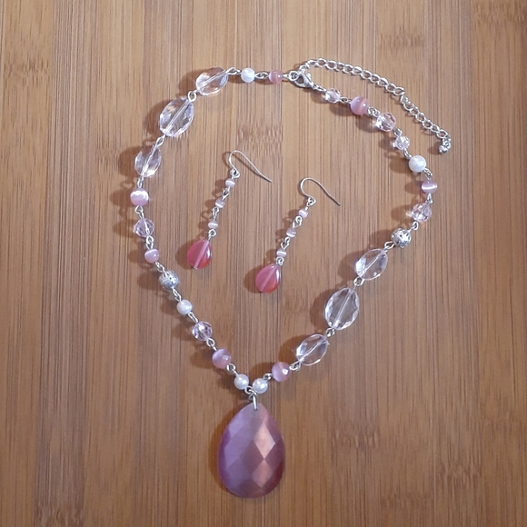 Jewelry - Pink and Silver Necklace Earrings Set
